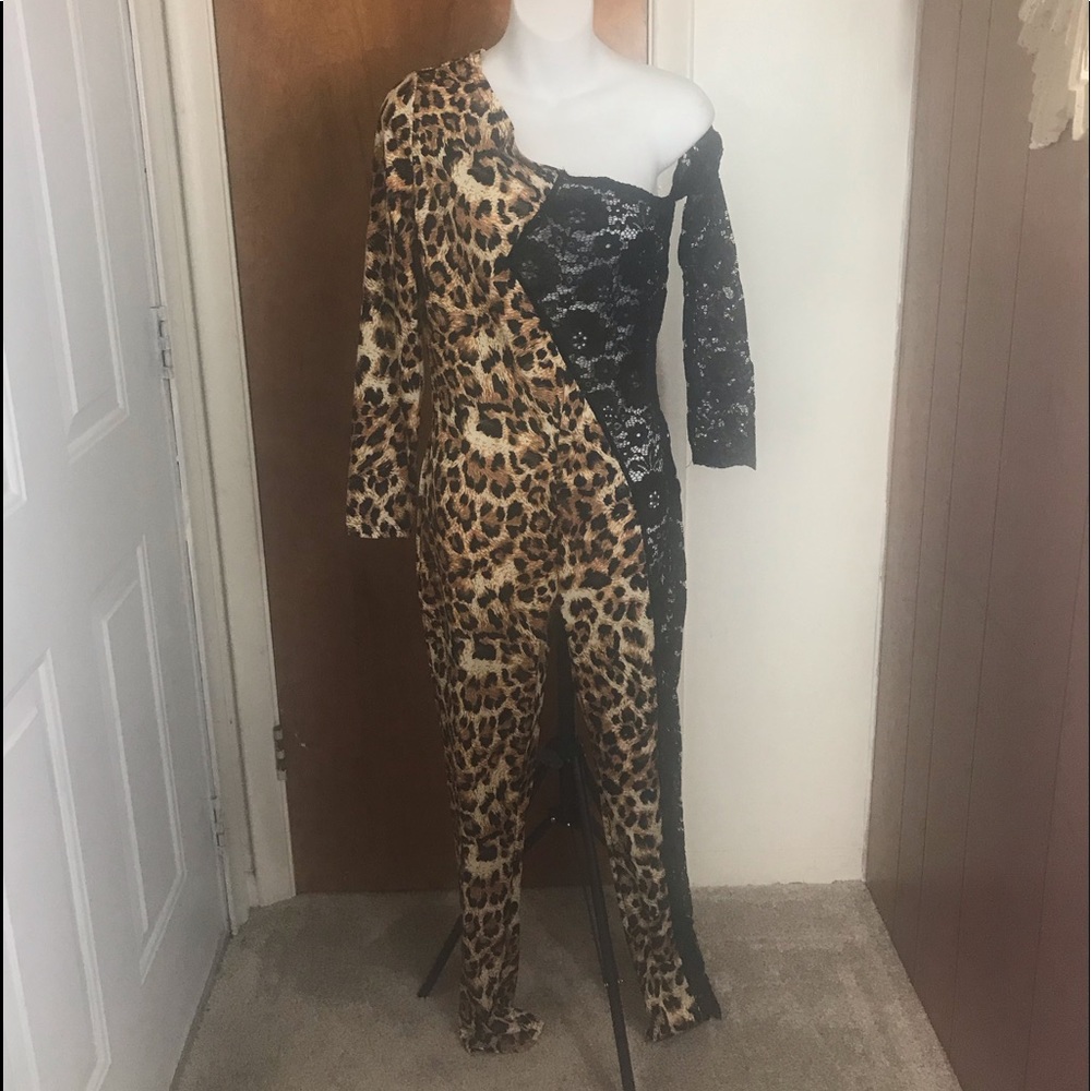 Off Shoulder Cheetah Black Lace Jumpsuit Medium 10 - Picture 3 of 8